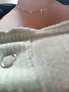 Cristal  04 online show from February 18, 8:03 pm