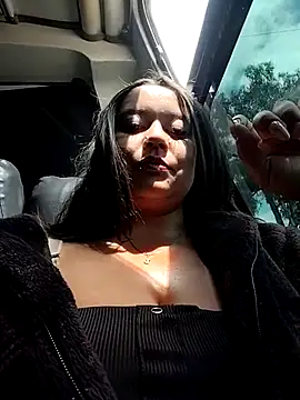 Cristal  04 online show from November 21, 3:44 pm