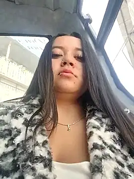 Snapshot of Cristal__04 chatting on June 12, 2:27 pm Cristal 04 online show from June 12, 2:27 pm