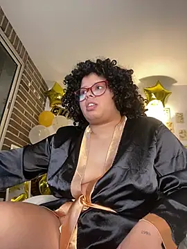 Snapshot of 6nalanie chatting on January 3, 1:16 am 6nalanie online show from January 3, 1:16 am