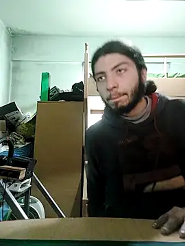 kleineid77 online show from March 1, 1:40 pm