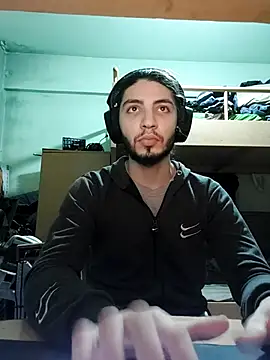 kleineid77 online show from January 14, 10:47 pm