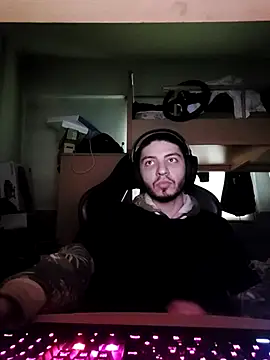 kleineid77 online show from April 1, 3:20 pm