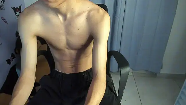 isaaclatino online show from November 2, 5:21 am