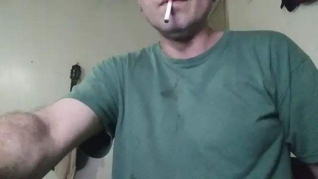 Snapshot of pikalindaxx chatting on August 8, 10:01 pm pikalindaxx online show from August 8, 10:01 pm