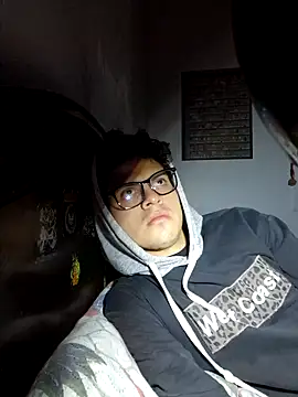 Snapshot of Josudaln2 chatting on November 15, 9:28 am Josudaln2 online show from November 15, 9:28 am