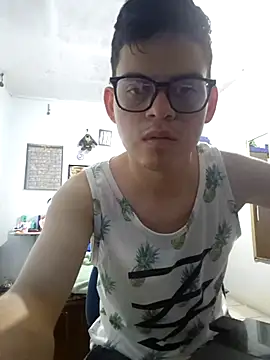 Snapshot of Josudaln2 chatting on June 26, 7:46 am Josudaln2 online show from June 26, 7:46 am