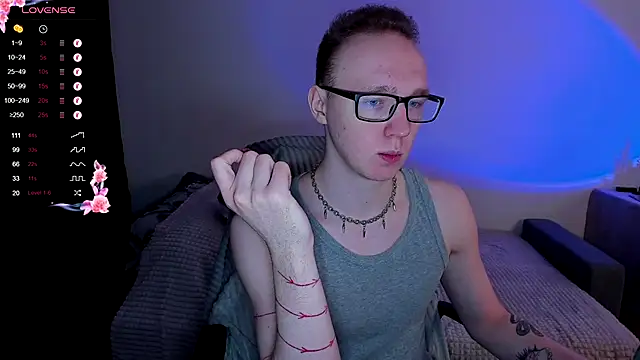 Alex silents online show from December 2, 12:10 pm