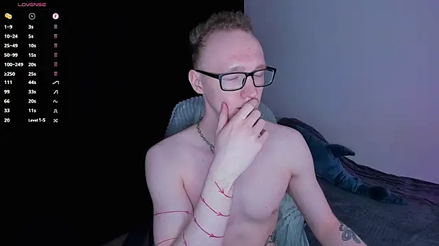 Alex silents online show from April 27, 7:23 pm