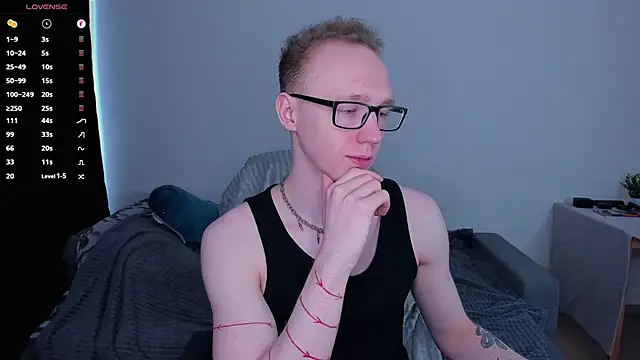 Alex silents online show from May 2, 8:08 am