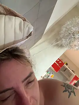 casalinga88 online show from March 18, 6:57 am