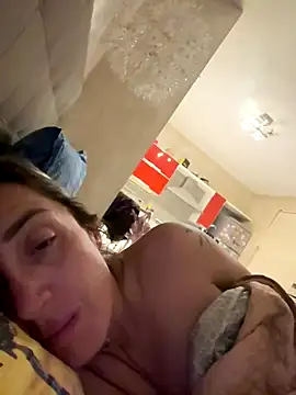 casalinga88 online show from October 18, 1:30 am