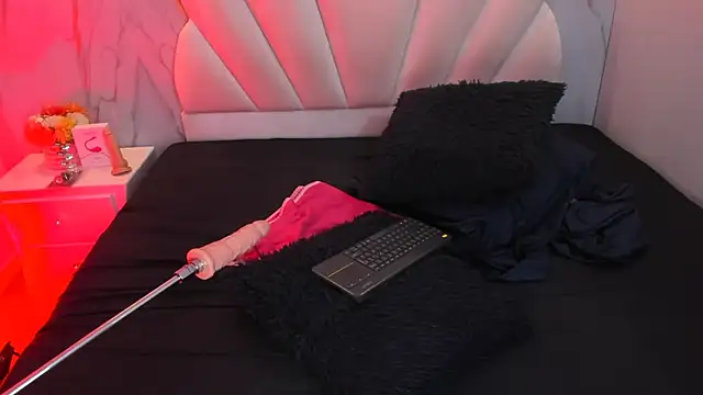 Sheryl Hamilton online show from February 22, 7:01 am