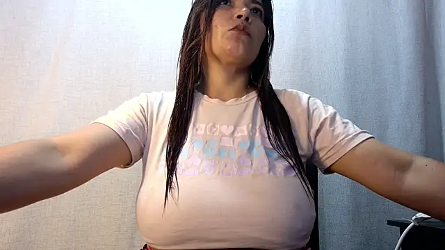 tara rios online show from May 8, 1:44 am