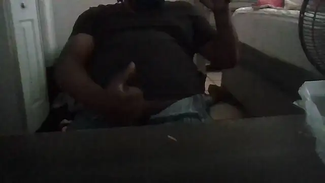 tankedqual4046 online show from November 13, 8:52 pm