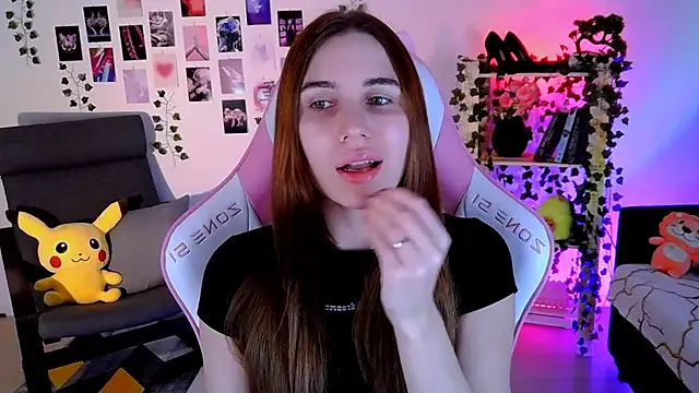 AliceCharmy online show from December 11, 10:58 am