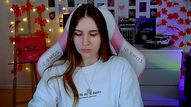 AliceCharmy online show from November 28, 7:11 am