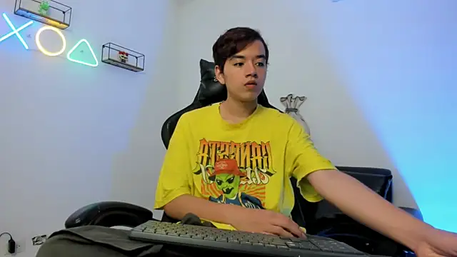 bunny maxi online show from September 30, 12:32 pm