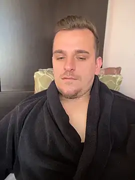 Huge cock22cm online show from May 4, 9:27 am