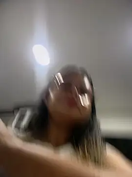 melanny10 online show from February 8, 7:12 am