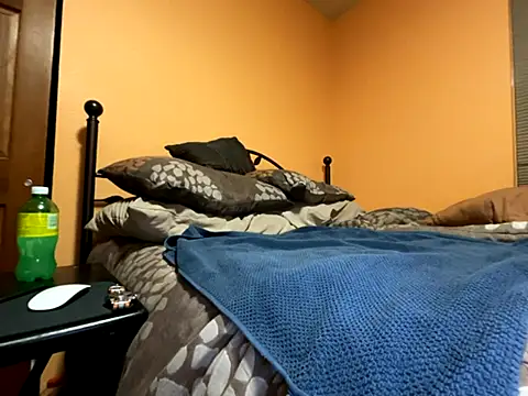 mouser21212 online show from September 11, 10:21 pm