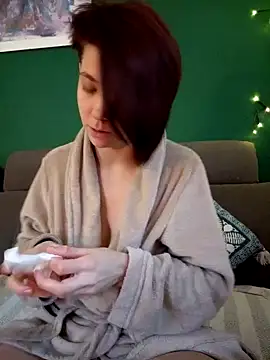 Loona-Lexxington online show from February 1, 7:57 am