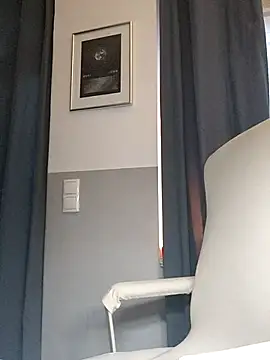 Loona-Lexxington online show from October 7, 3:20 pm