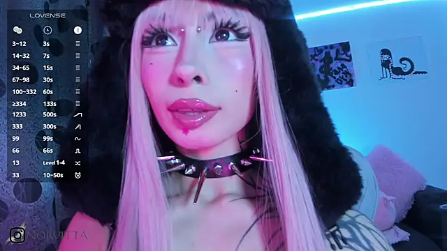 Snapshot of satanbabee chatting on November 28, 1:19 am satanbabee online show from November 28, 1:19 am