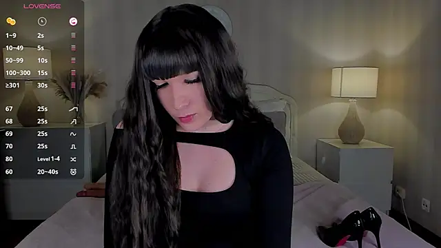 Snapshot of valeriasecret chatting on February 8, 4:57 am valeriasecret online show from February 8, 4:57 am