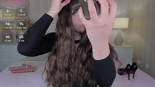 Snapshot of valeriasecret chatting on October 3, 5:04 am valeriasecret online show from October 3, 5:04 am