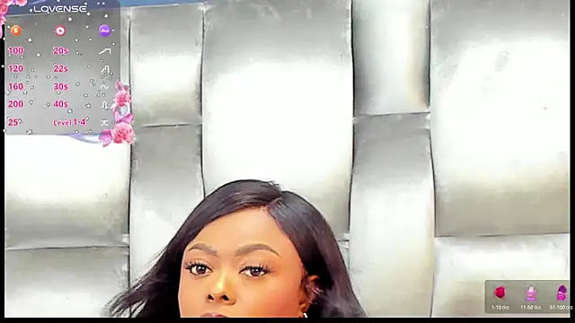 CamilaBenitez online show from May 29, 10:41 pm