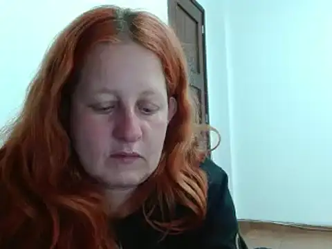 Snapshot of ViioletaMora chatting on October 3, 5:48 am ViioletaMora online show from October 3, 5:48 am