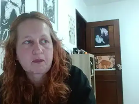 ViioletaMora online show from March 15, 12:05 am