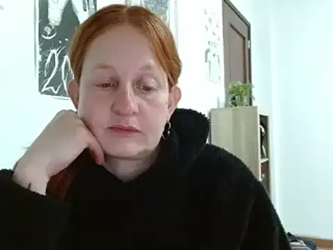 ViioletaMora online show from April 28, 6:18 am