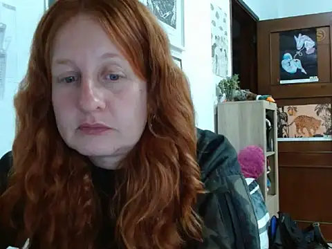 Snapshot of ViioletaMora chatting on May 4, 2:40 am ViioletaMora online show from May 4, 2:40 am