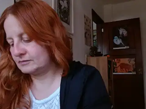 Snapshot of ViioletaMora chatting on May 6, 8:47 pm ViioletaMora online show from May 6, 8:47 pm