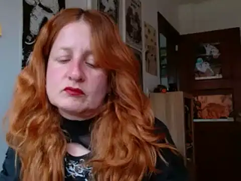 Snapshot of ViioletaMora chatting on May 29, 8:40 pm ViioletaMora online show from May 29, 8:40 pm