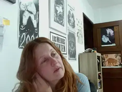 Snapshot of ViioletaMora chatting on June 5, 7:14 am ViioletaMora online show from June 5, 7:14 am