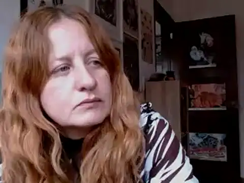 Snapshot of ViioletaMora chatting on June 17, 6:31 pm ViioletaMora online show from June 17, 6:31 pm