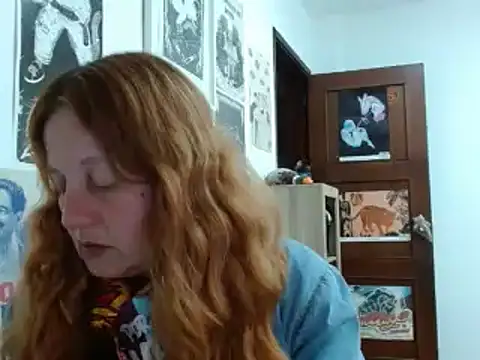 Snapshot of ViioletaMora chatting on June 21, 4:26 am ViioletaMora online show from June 21, 4:26 am