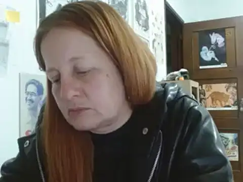 Snapshot of ViioletaMora chatting on July 7, 3:20 am ViioletaMora online show from July 7, 3:20 am