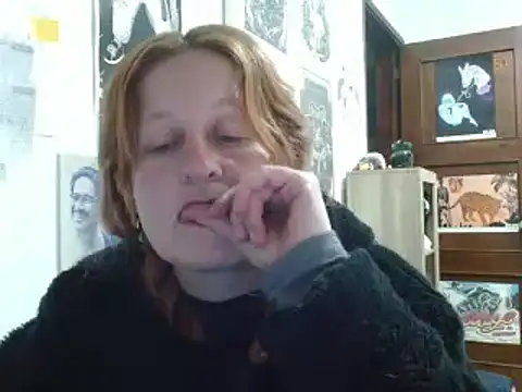 Snapshot of ViioletaMora chatting on July 27, 3:02 am ViioletaMora online show from July 27, 3:02 am