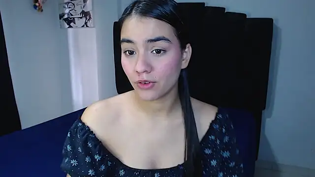 Snapshot of Ariel_Zeo1 chatting on May 11, 8:28 pm Ariel Zeo1 online show from May 11, 8:28 pm