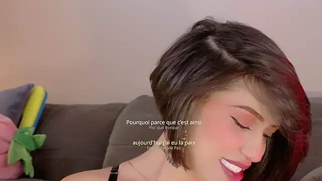 Hannah Borbon online show from June 12, 2:54 am