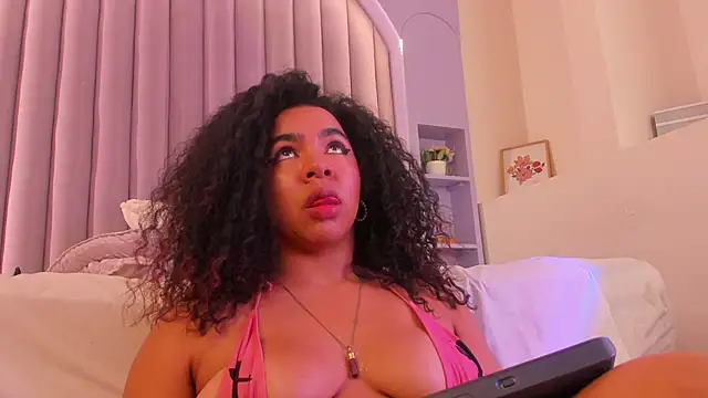 Snapshot of memphiswilliam chatting on March 1, 8:56 am memphiswilliam online show from March 1, 8:56 am