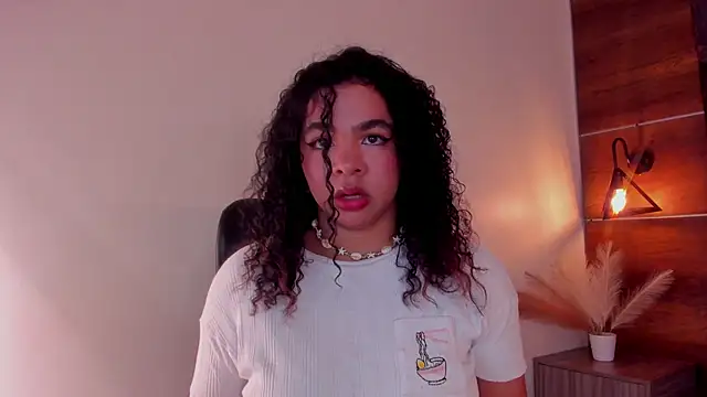 Snapshot of memphiswilliam chatting on March 7, 2:46 am memphiswilliam online show from March 7, 2:46 am