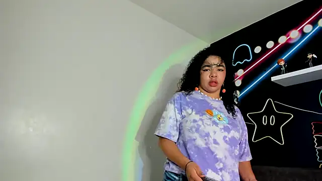 Snapshot of memphiswilliam chatting on March 8, 2:34 am memphiswilliam online show from March 8, 2:34 am