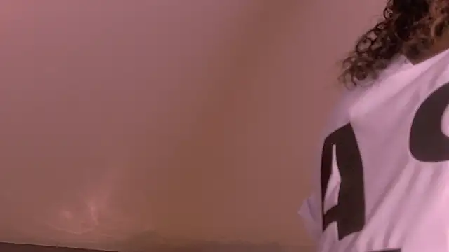 Snapshot of memphiswilliam chatting on September 19, 2:57 am memphiswilliam online show from September 19, 2:57 am