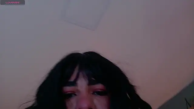 Snapshot of memphiswilliam chatting on October 15, 2:44 am memphiswilliam online show from October 15, 2:44 am