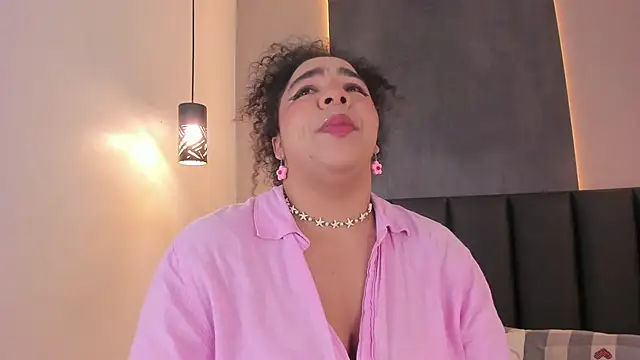 Snapshot of memphiswilliam chatting on November 24, 2:55 am memphiswilliam online show from November 24, 2:55 am